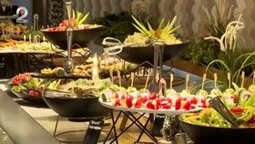 Sarmalele și carnea de porc, înlocuite de fructe de mare și pește de cei care au petrecut Crăciunul la malul mării: „Exact cum trebuie, se potrivește cu silueta”